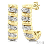 1/10 Ctw Bold Ribbed Swirl Round Cut Diamond Pirouette Fashion Half Hoop Earrings in Yellow Gold Vermeil