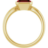 14K Yellow Gold Natural Mozambique Garnet Solitaire Ring
