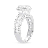 2.48ct 18k White Gold Diamond Lady's Ring