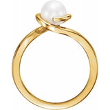 14K Yellow Cultured White Freshwater Pearl Ring