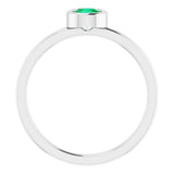 14K White 4.5 mm Lab-Grown Emerald Ring