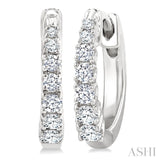 1/4 Ctw Graduated Round Cut Diamond Fashion Huggie Petites in 10K White Gold