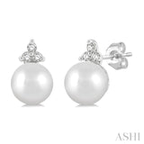 5.5 MM Round Cut Cultured Pearl and 1/20 Ctw Petite Round Cut Diamond Fashion Stud Earrings in 10K White Gold